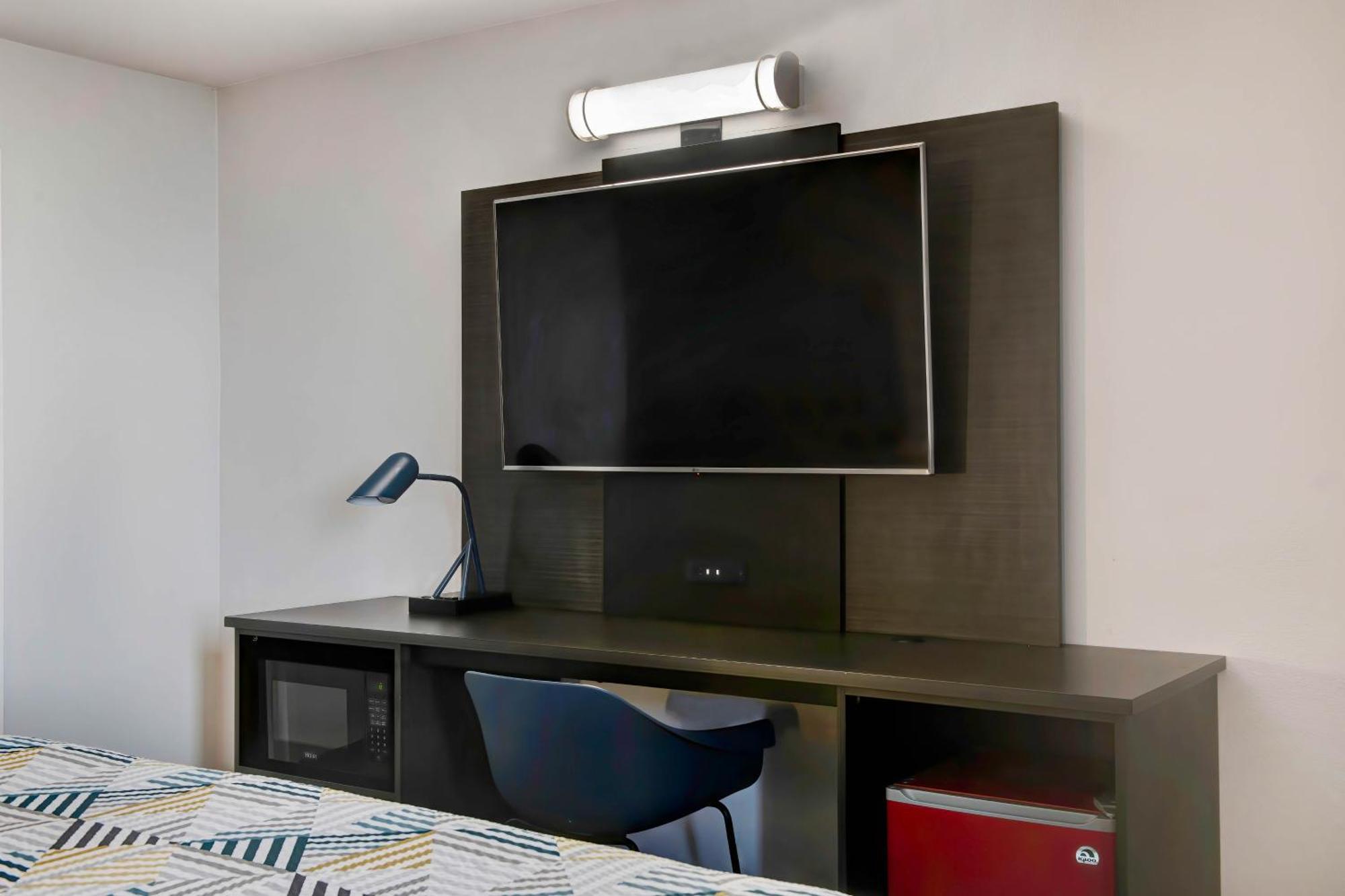 Motel 6 Atlanta, Ga - Midtown Esterno foto
